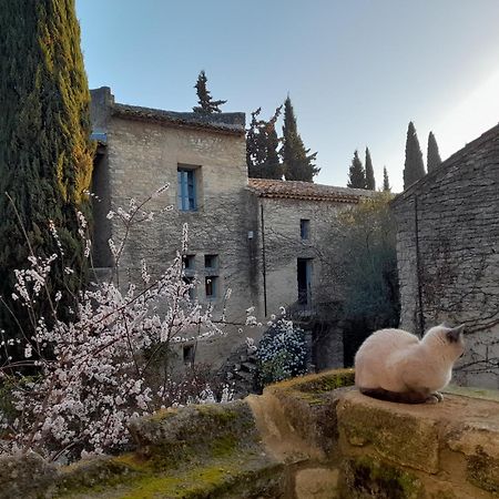 Le Mas Du Lac Uzès Exterior foto